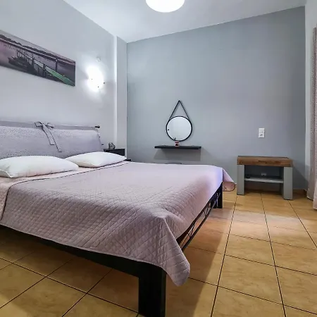 Seaside In Anissaras *