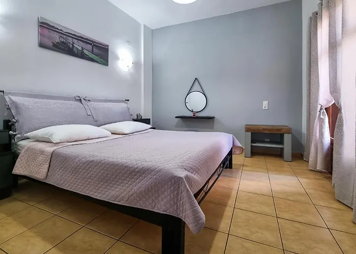 Seaside In Anissaras *